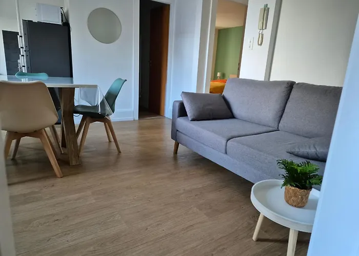 L'appart Les P'tits Loups アパート